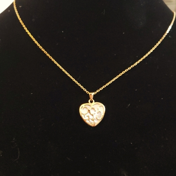 SIUMAL 14K Gold Plated Filagree Heart Necklace - Picture 1 of 6